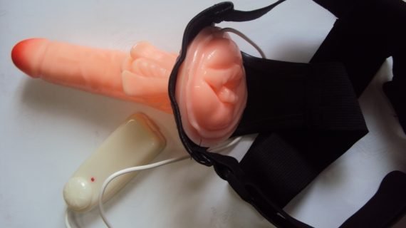 STRAP ON PUSSY PENIS DILDO | Adult Toys